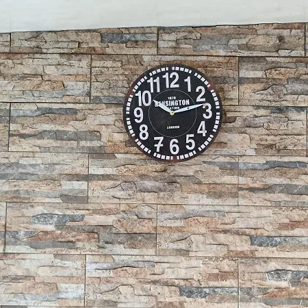 Coqueto Apartamento En Playa-centro De フエンヒロラ