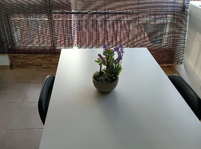 Coqueto Apartamento En Playa-centro De Lägenhet